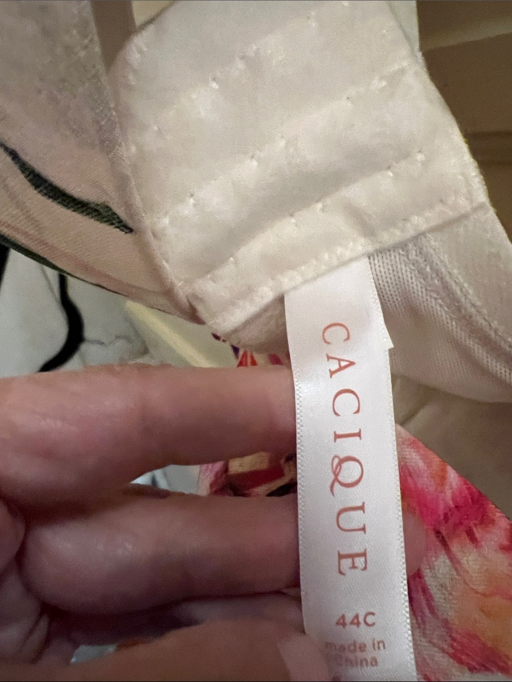Cacique Floral Underwire Bra in Pink and White - Picture 5 of 6